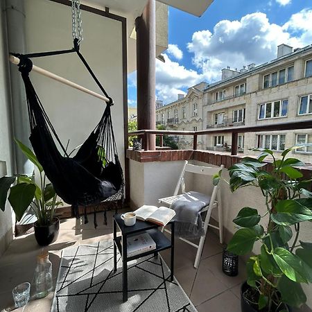 Oomph Warsaw Center Well Designed Apartment With Balcony Bagian luar foto