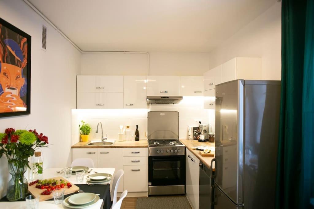 Oomph Warsaw Center Well Designed Apartment With Balcony Bagian luar foto